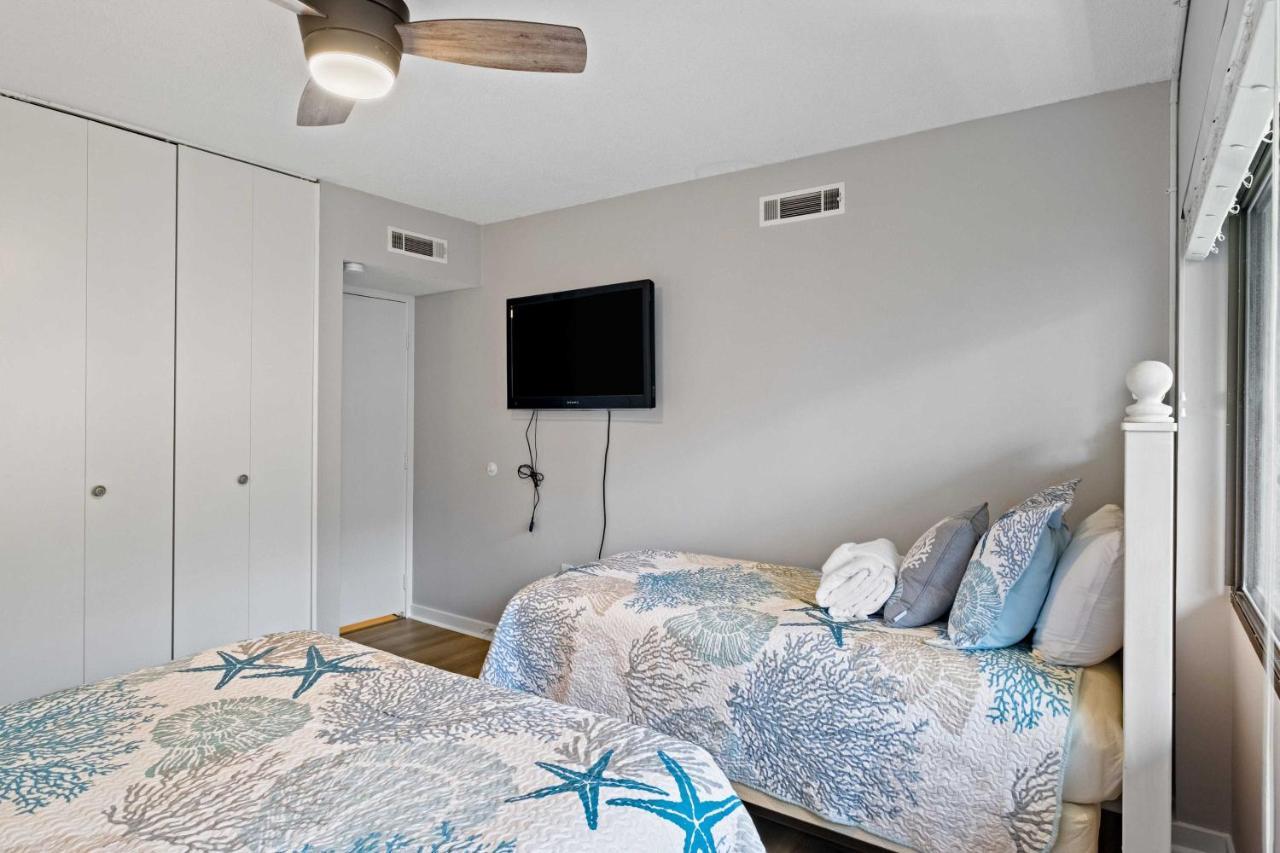 Coastal Oasis With Pool - Walk To Coligny Beach Park 힐튼 헤드 아일랜드 외부 사진